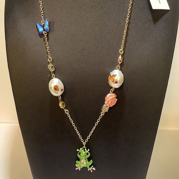 Betsey Johnson Jewelry - Betsey Johnson Backyard Frog Pearl Pendant Necklace New